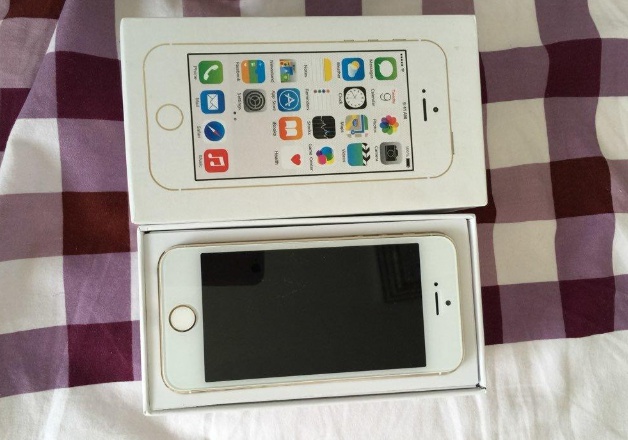 出售95新国行金色电信版苹果5s